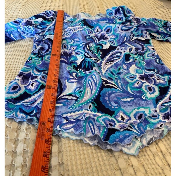 Soft Surroundings Blouse Sz ? Medium Top Blue Ruffled Edge Sleeve & V Hemline - Picture 10 of 11